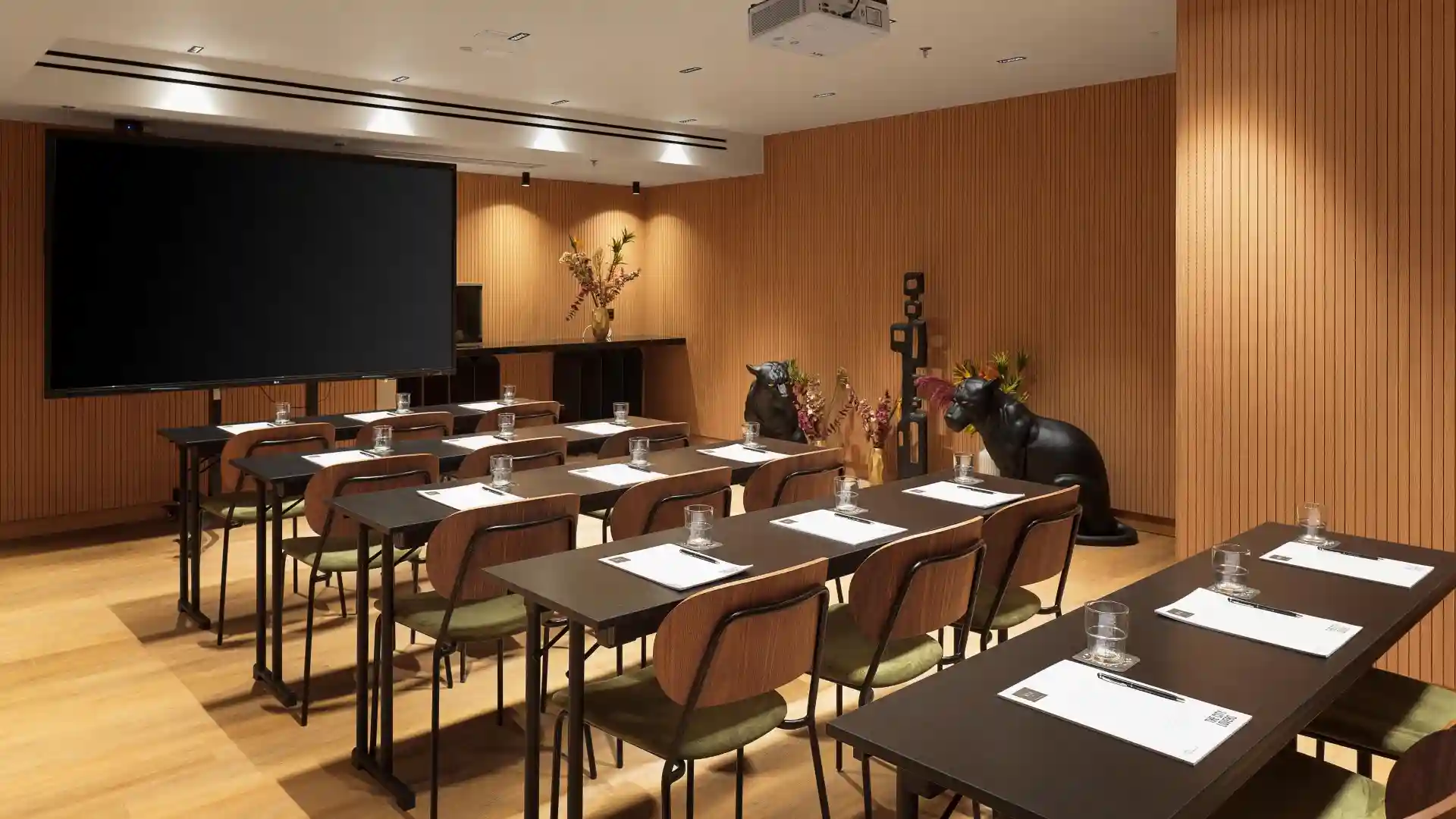 NYX Hotels - photoThumb_6